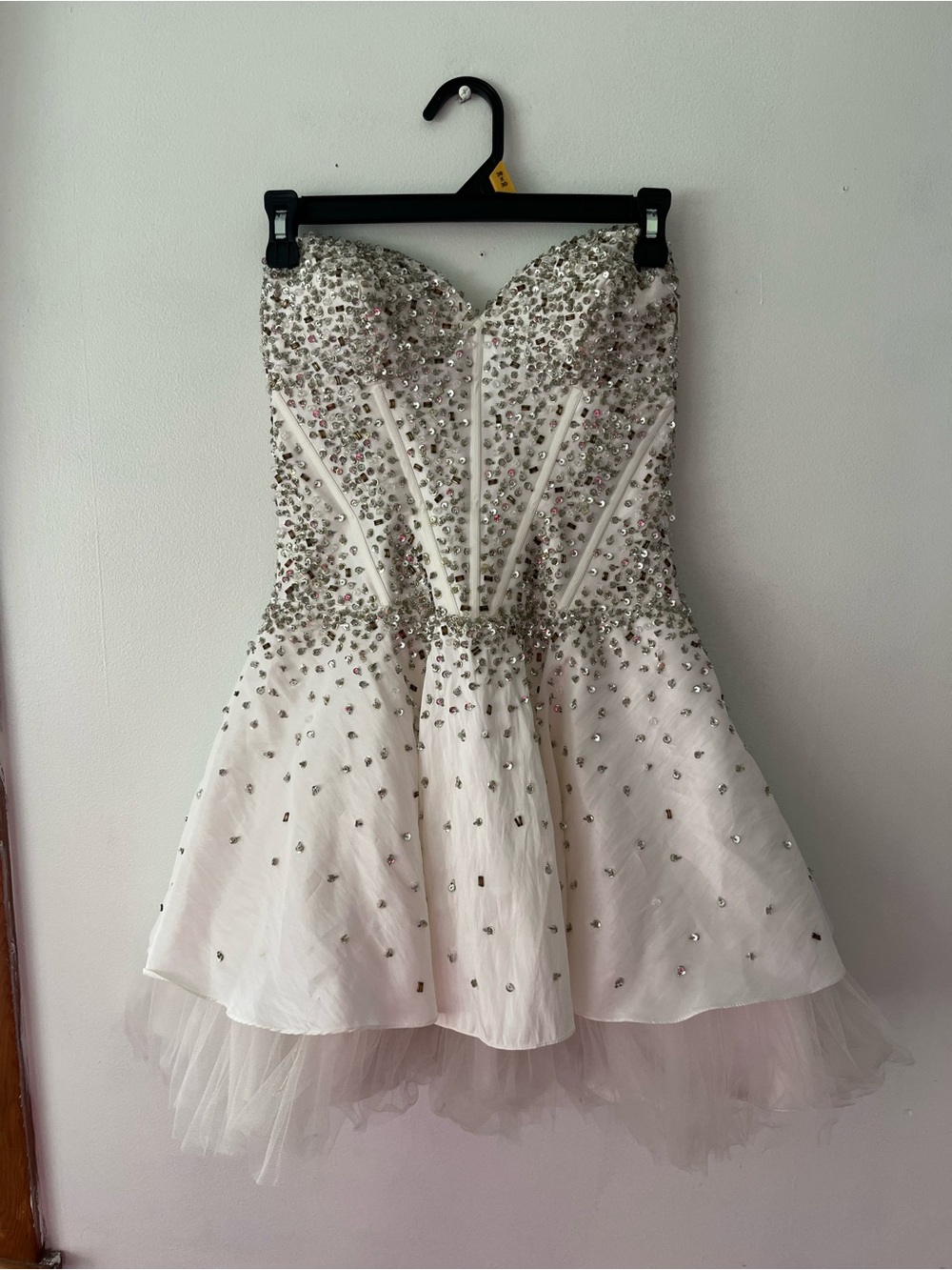 Lenovia white beaded mini homecoming dress with tulle size XS